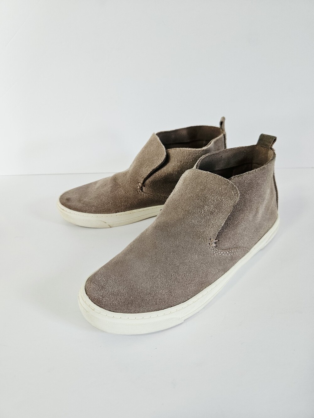 Dolce Vita DV Tasha Suede Taupe Slip On High Top Sneaker Hybrid Bootie Flats 6